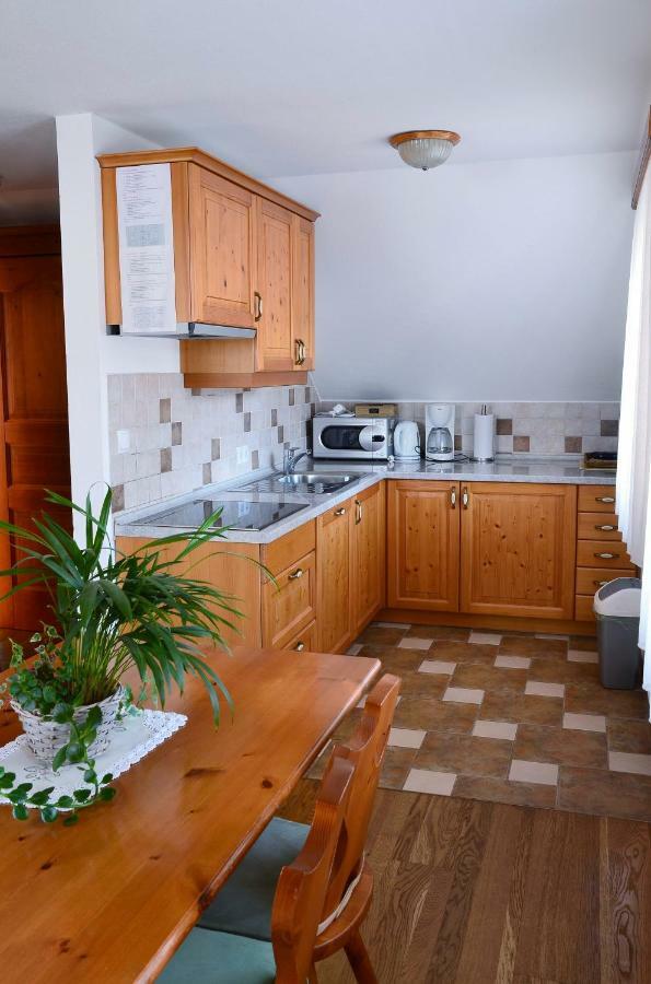 Apartma In Bungalov Jezerci Gozd Martuljek Dış mekan fotoğraf
